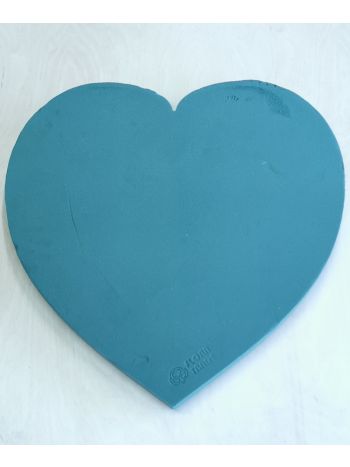 Szív fa alapon 20 cm F752