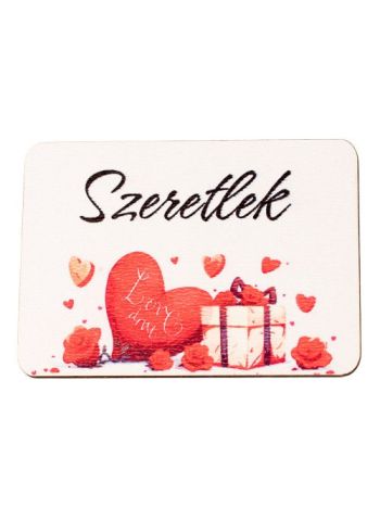 4db. Szeretlek feliratos dekor fa t&aacute;bla 7 x 5cm